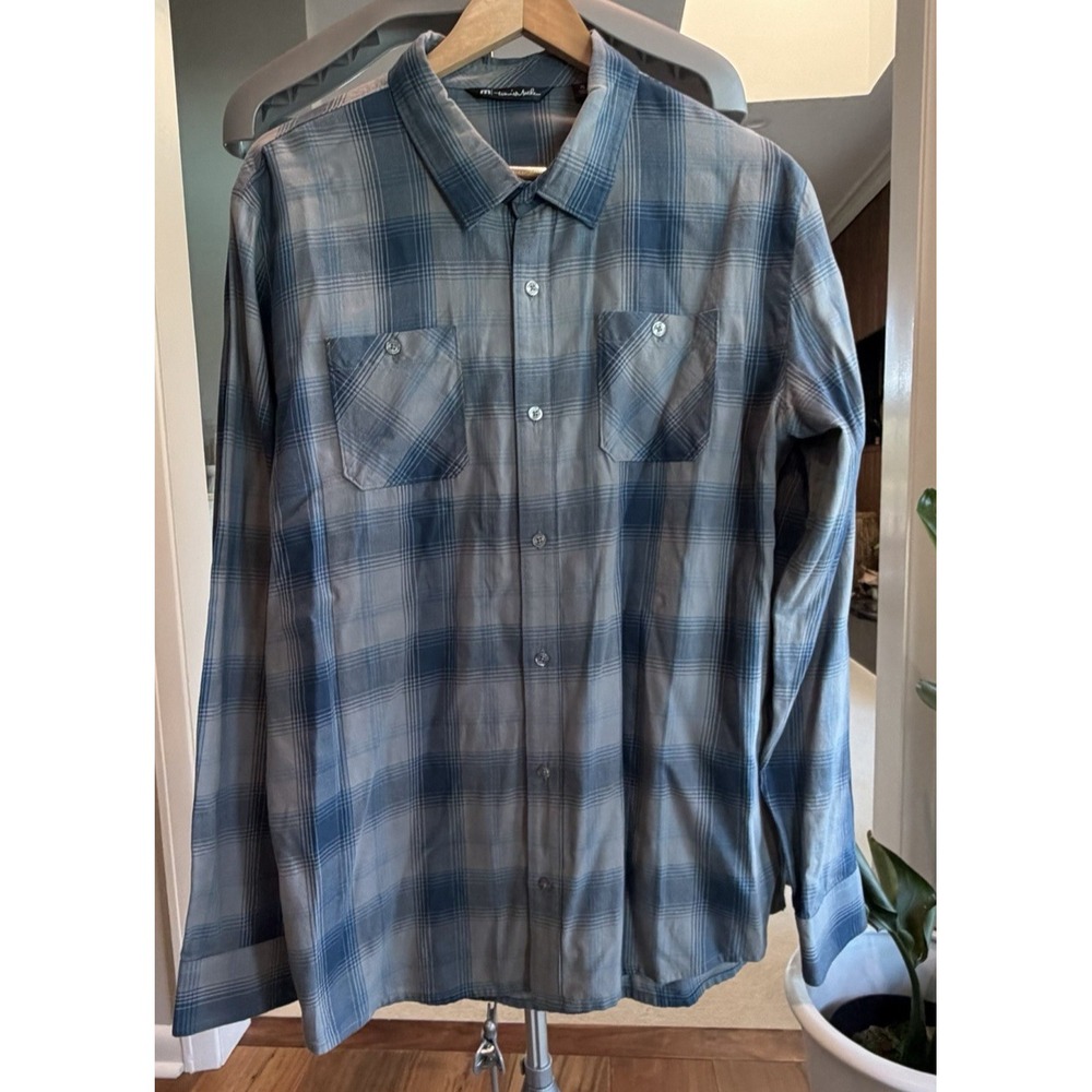 TravisMathew Men's XL Blue/Gray Plaid Long Sleeve Button-Up Shirt Pockets